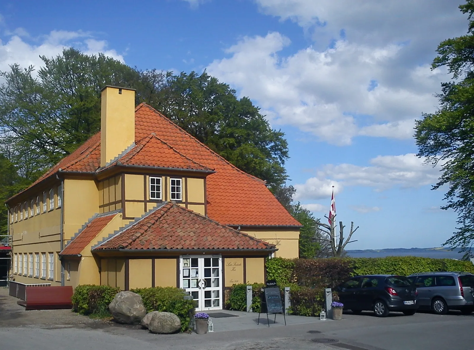 Sjette Frederiks Kro – foto fra Wikimedia Commons