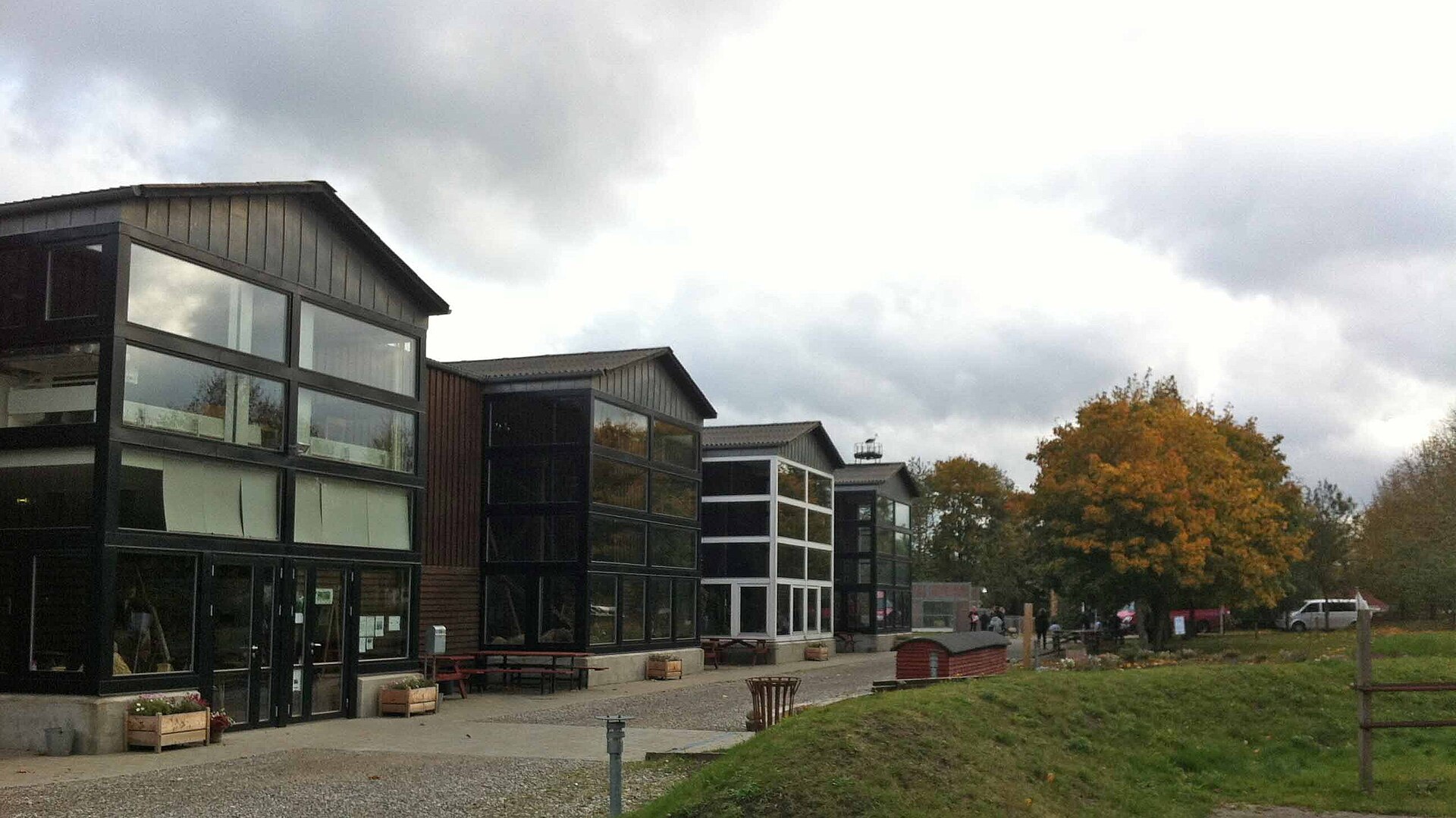 Stenvad Mosebrugscenter – foto fra Wikimedia Commons