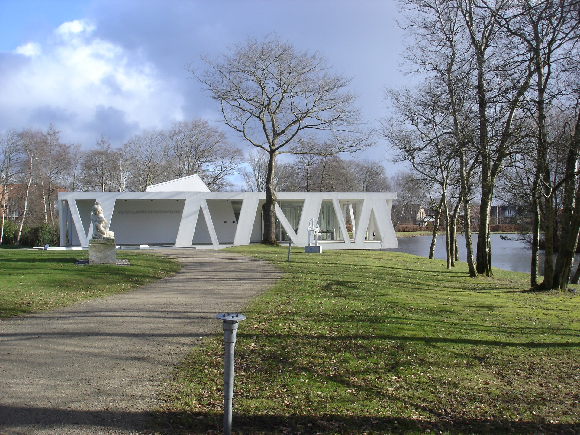Vestjyllands Kunstpavillon – foto fra Wikimedia Commons