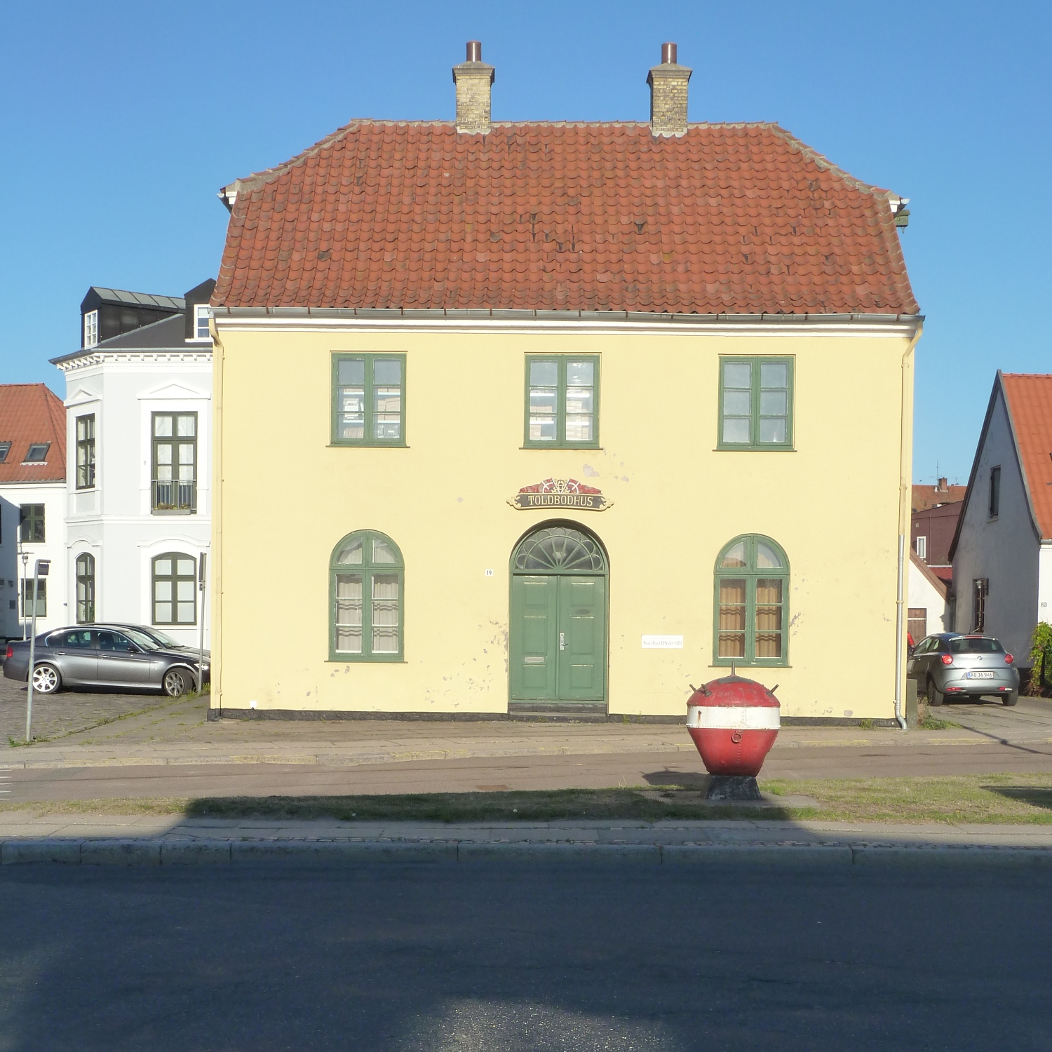 Toldbodhus – foto fra Wikimedia Commons