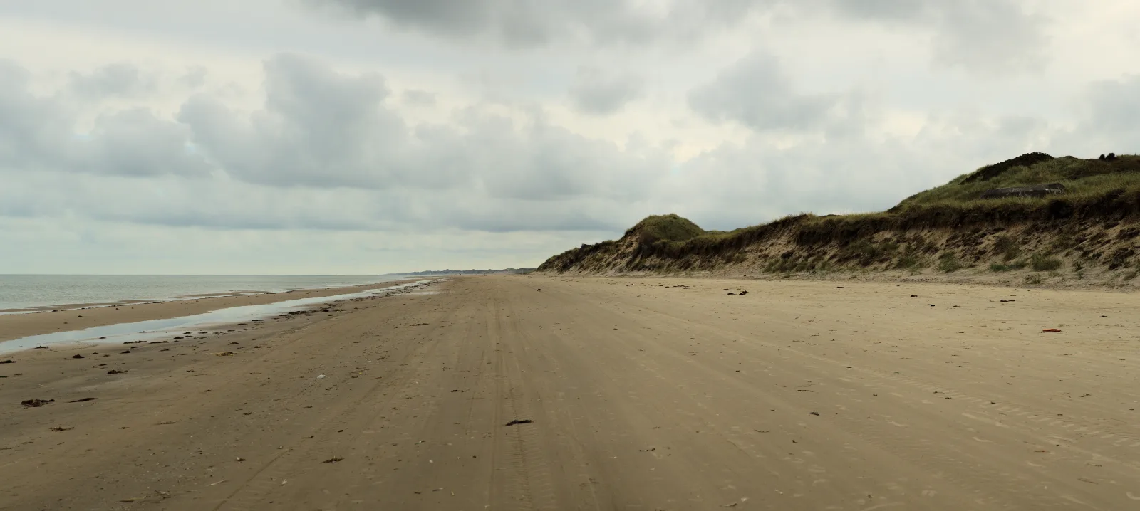 Badegewässer: SKIVEREN STRAND,SYD FOR SKIVERRENDEN – Foto bei Wikimedia Commons