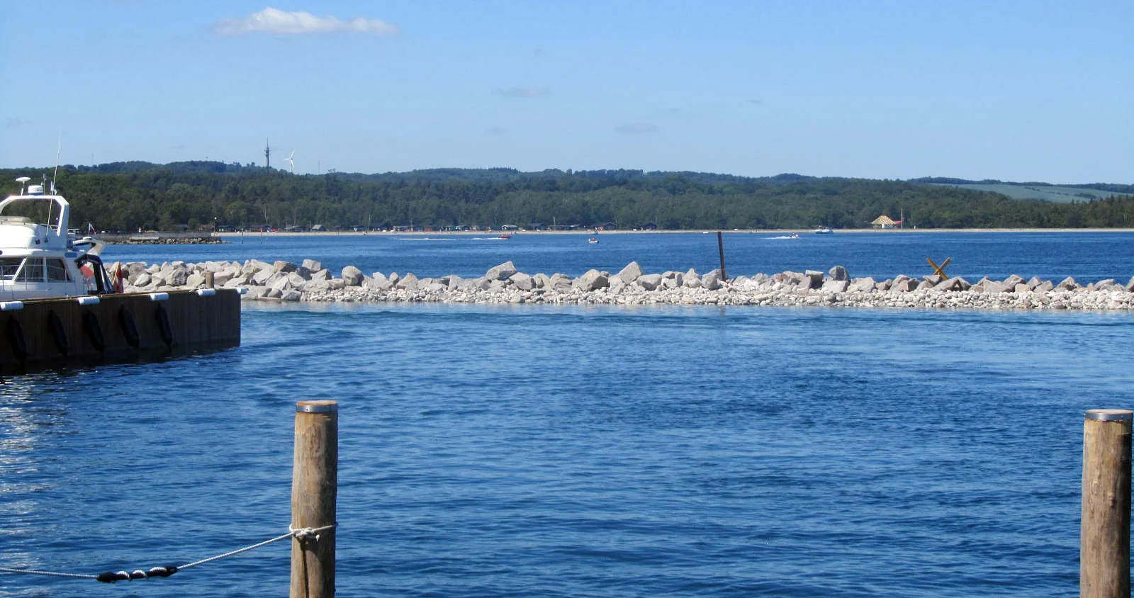 Badevand: SANDBJERG VIG – foto fra Wikimedia Commons