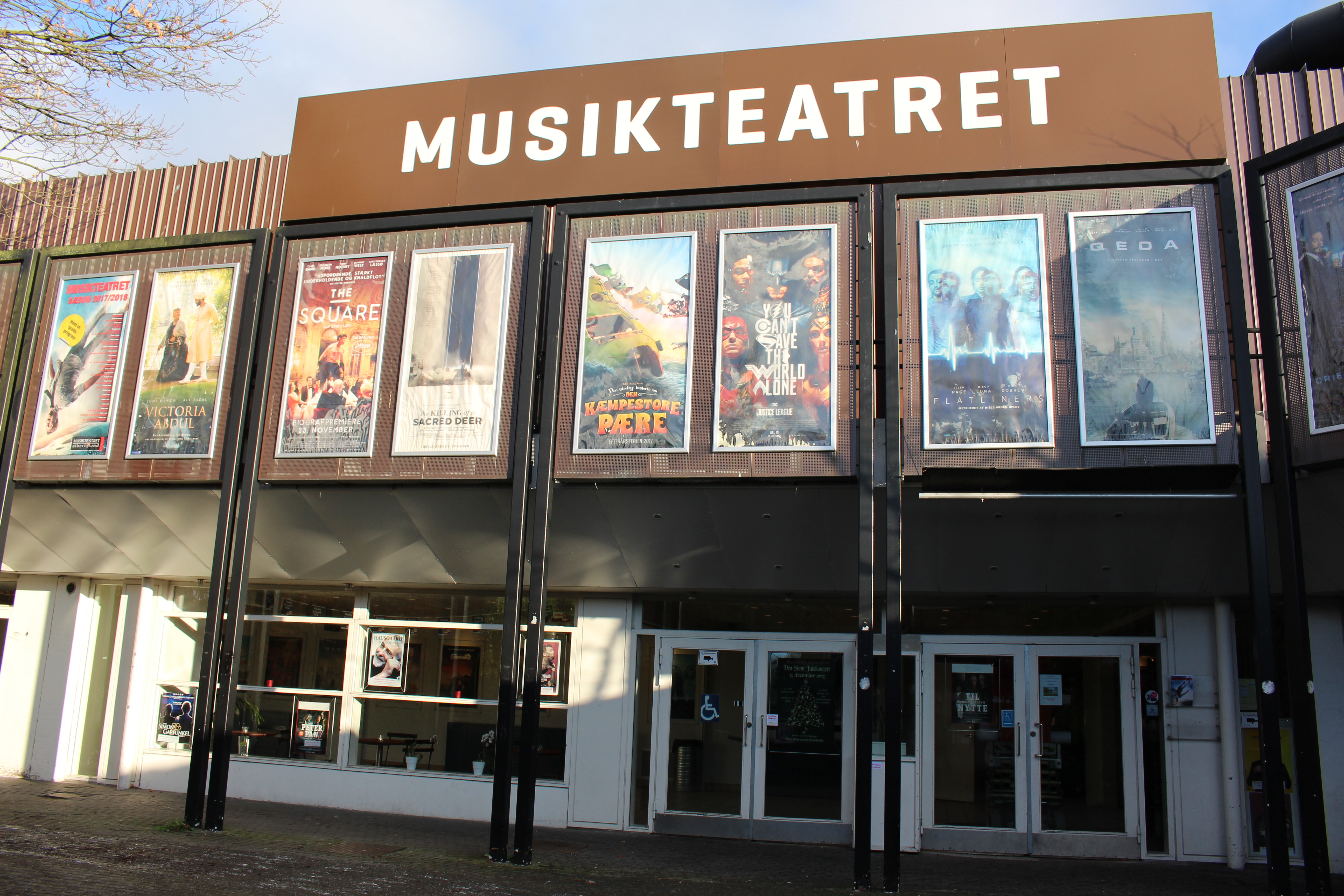 MusikTeatret Albertslund – foto fra Wikimedia Commons