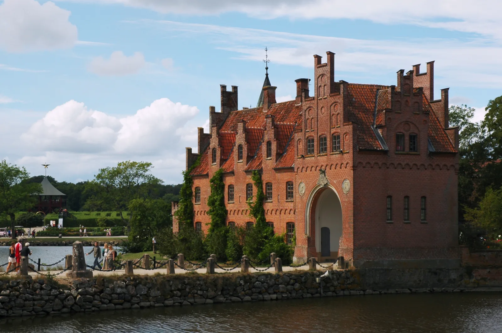 Egeskov Slot – foto fra Wikimedia Commons