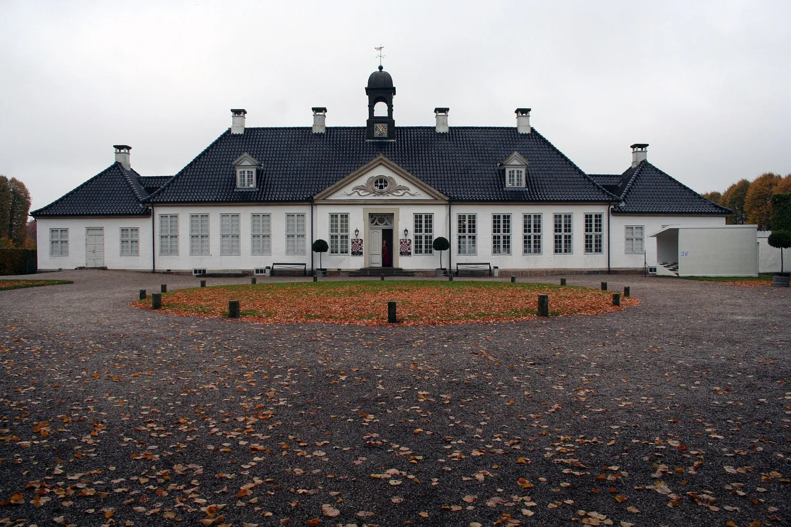 Gammel Holtegaard – foto fra Wikimedia Commons