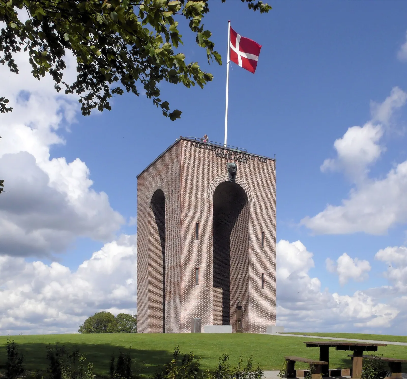 Genforeningstårnet – foto fra Wikimedia Commons