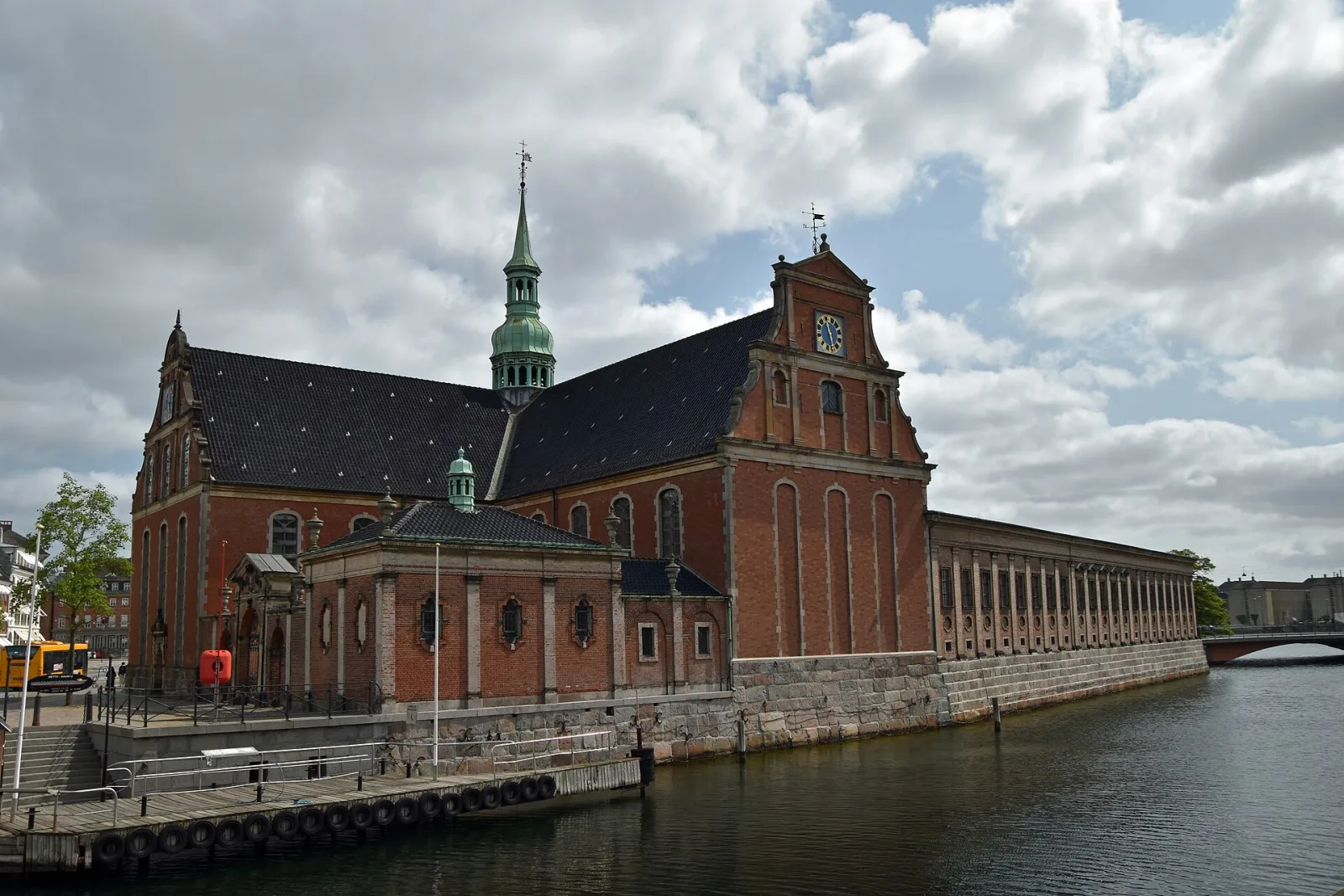 Holmens Kirke – Foto bei Wikimedia Commons