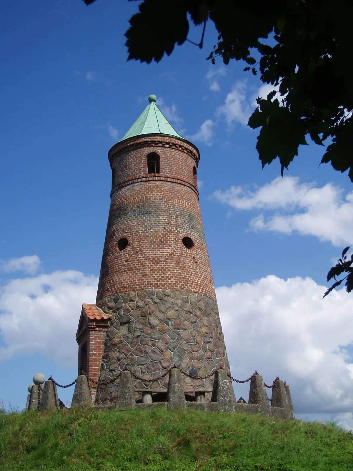 Todbjerg Tårnet – Foto von Kajaj auf Wikimedia Commons (public domain)