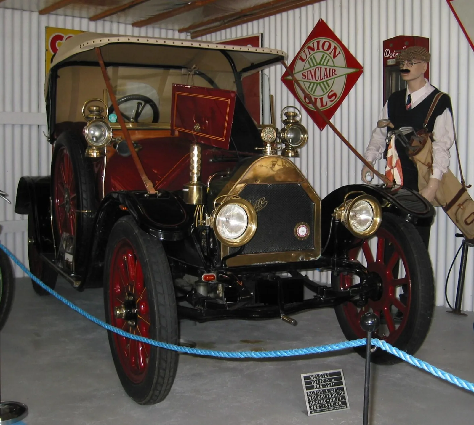 Bornholms Automobilmuseum – foto af Buch-t på Wikimedia Commons (public domain)