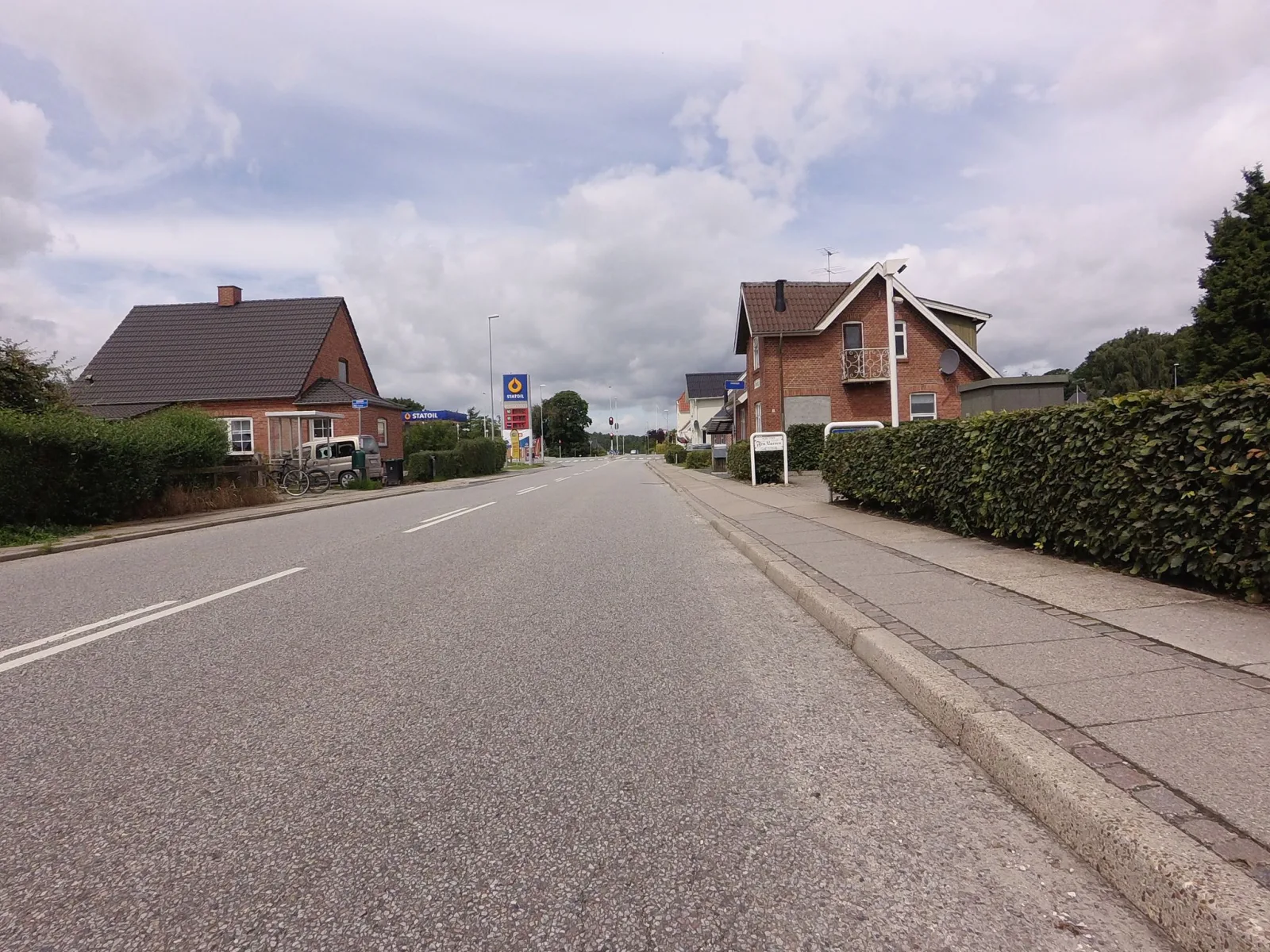 Mapillary-foto nær Restaurant Fru Larsen