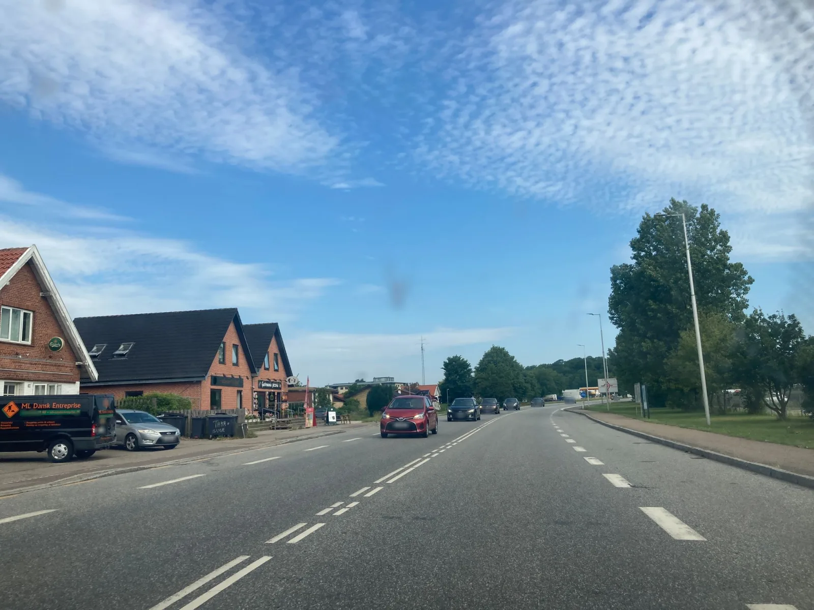 Mapillary-Foto in der Nähe von Hos Vipsen