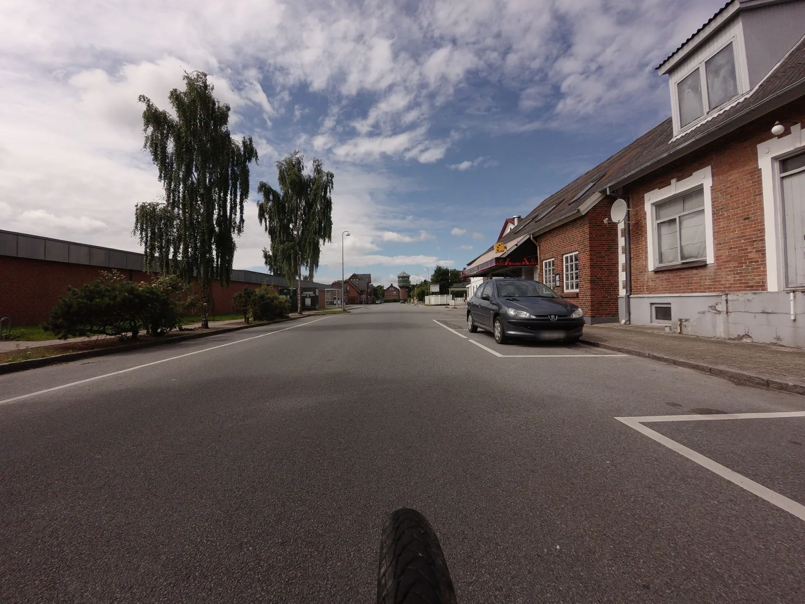 Mapillary-foto nær Roses Pita Burger