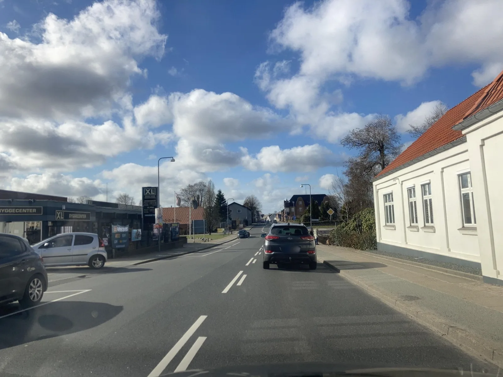 Mapillary-Foto in der Nähe von Sønder Omme Kro