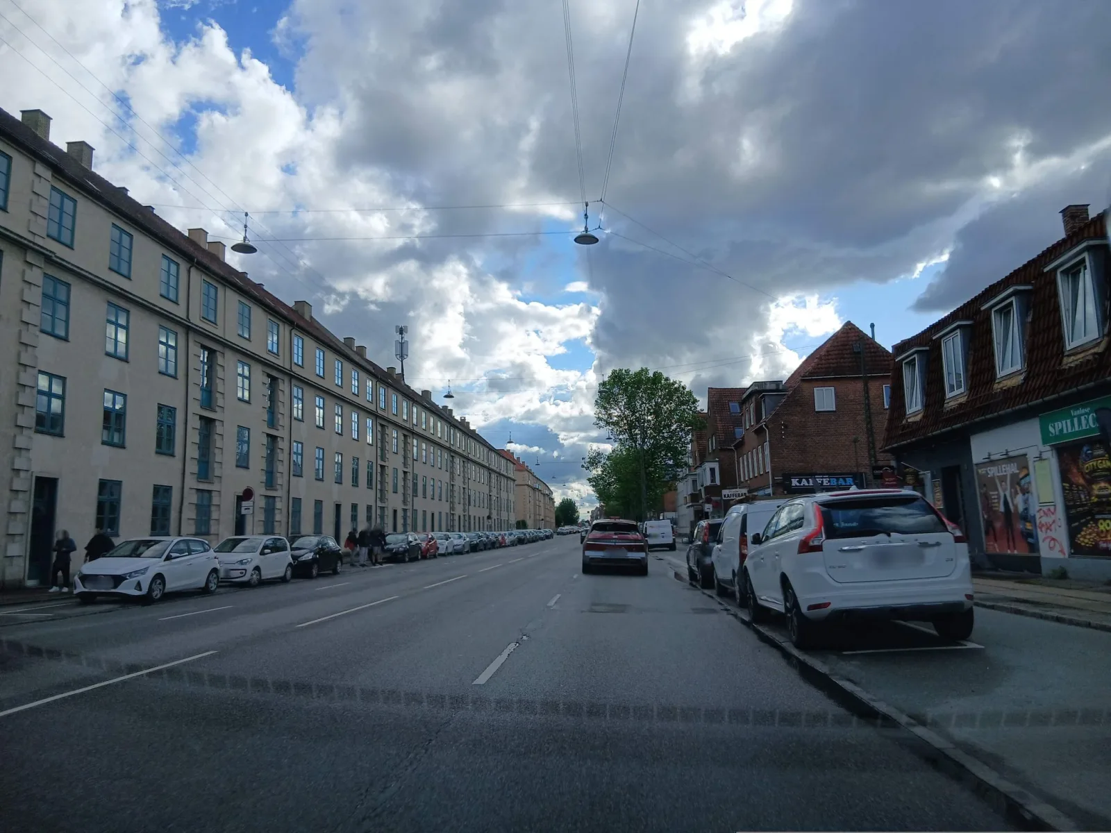 Mapillary-Foto in der Nähe von Iki Sushi Vanløse