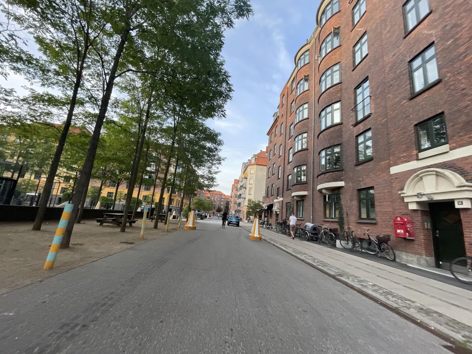 Mapillary-Foto in der Nähe von Islands Brygge Wok