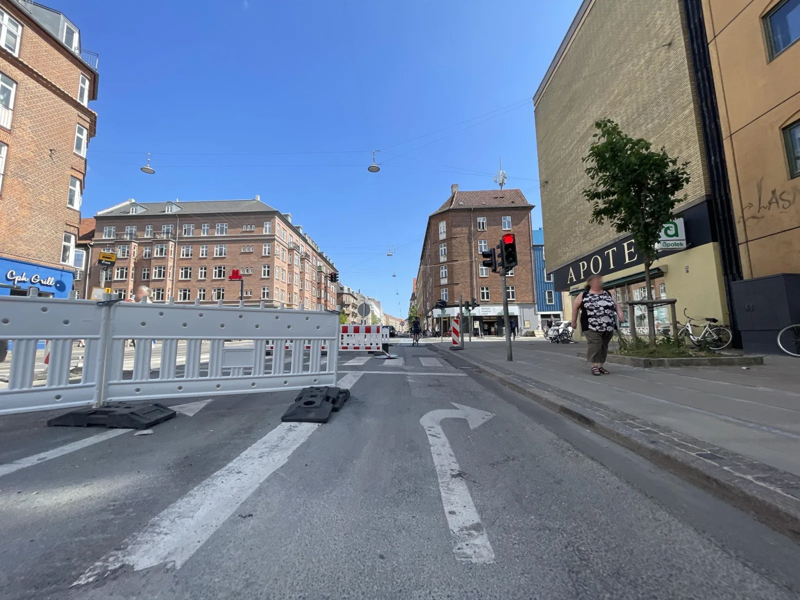 Mapillary-Foto in der Nähe von Istanbul Kebab Bar