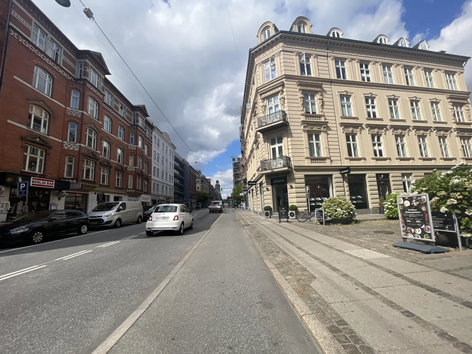 Mapillary-Foto in der Nähe von Izumi