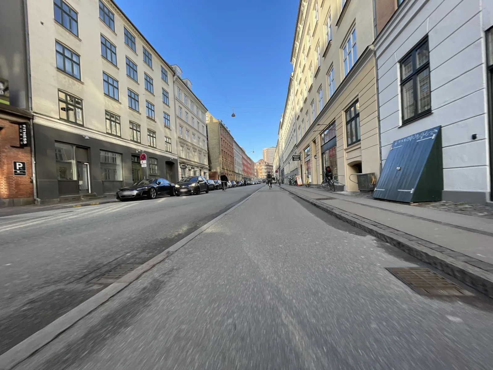 Mapillary-Foto in der Nähe von Jah Izakaya & Sake Bar