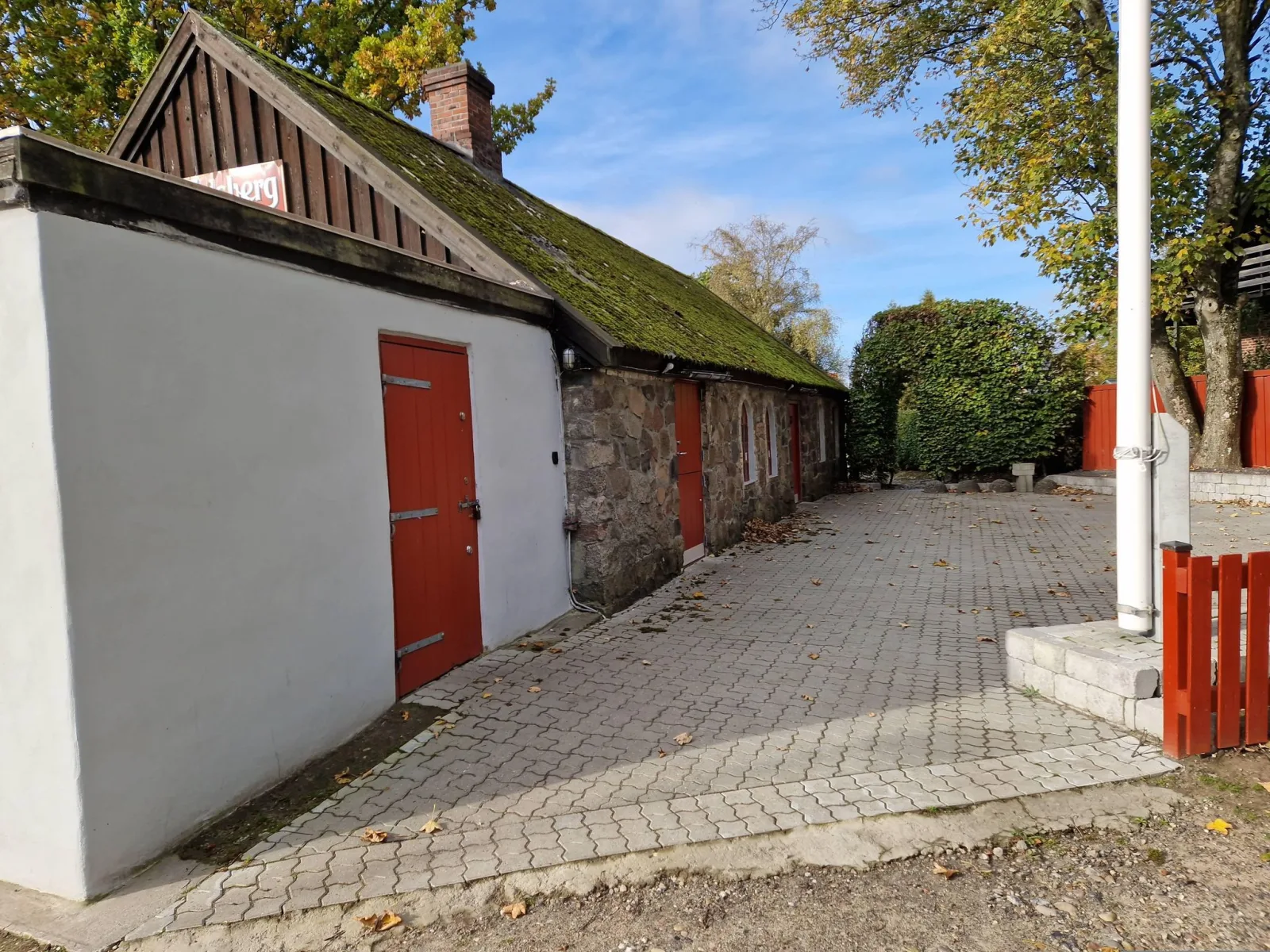 Mapillary-Foto in der Nähe von Smedien Tilst