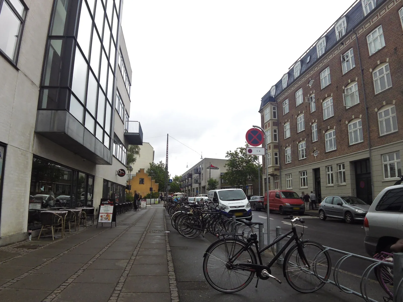 Mapillary-Foto in der Nähe von Joe & The Juice