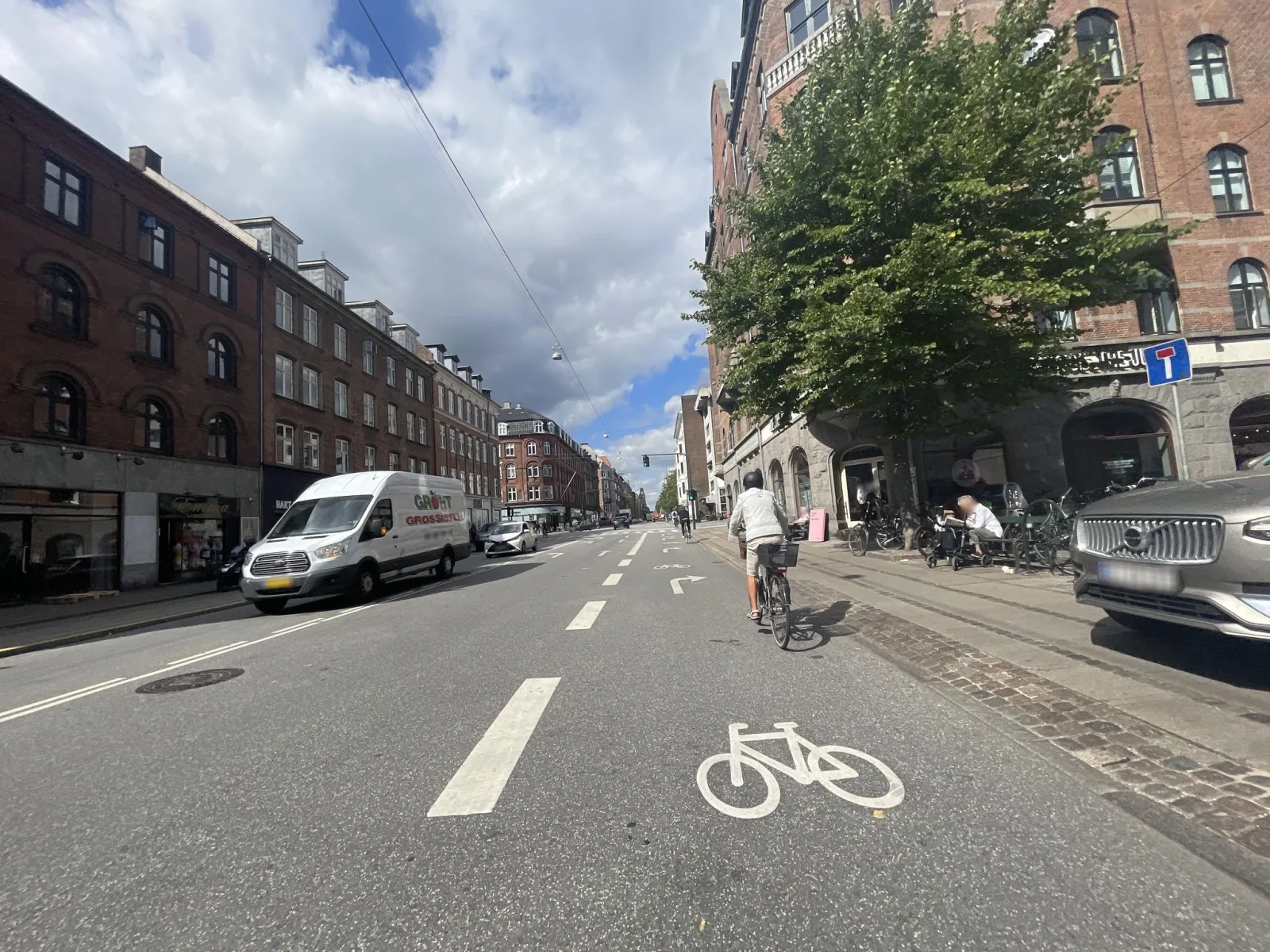 Mapillary-Foto in der Nähe von Joe & The Juice