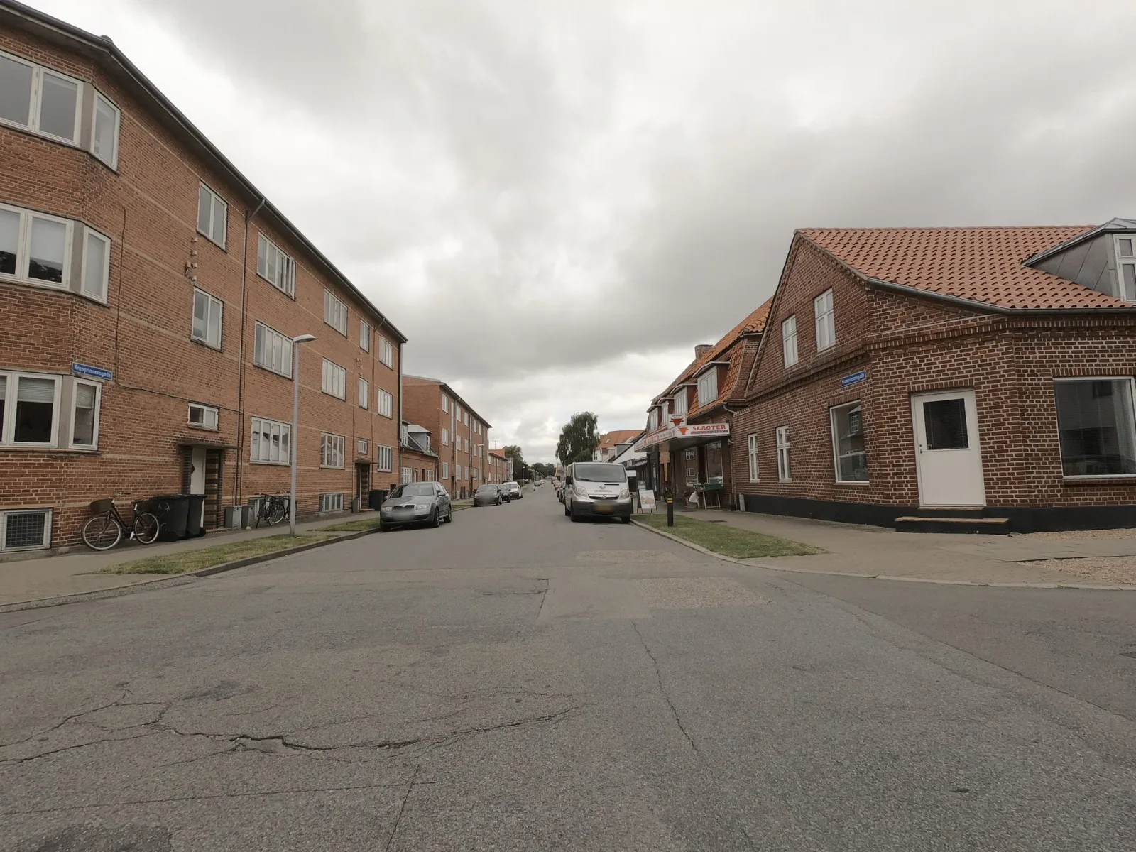 Mapillary-foto nær Time 2 Enjoy