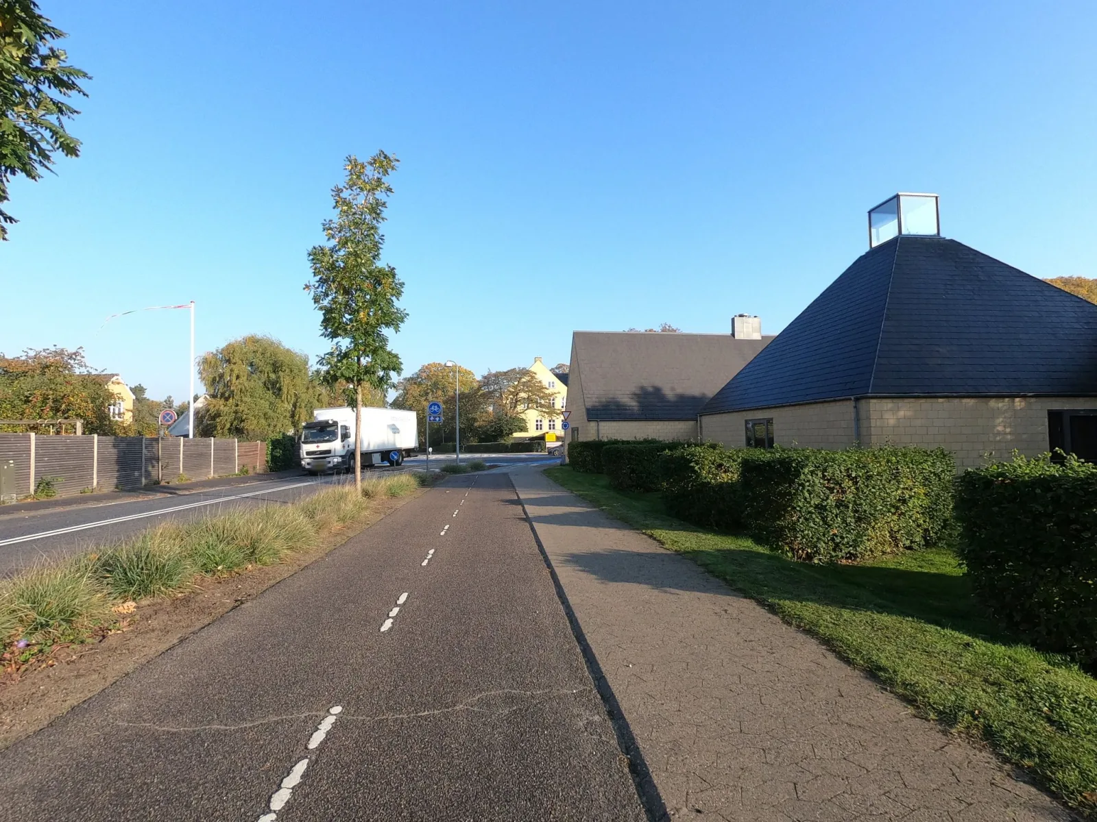 Mapillary-foto nær Jonstrup Gl. Købmandsgård