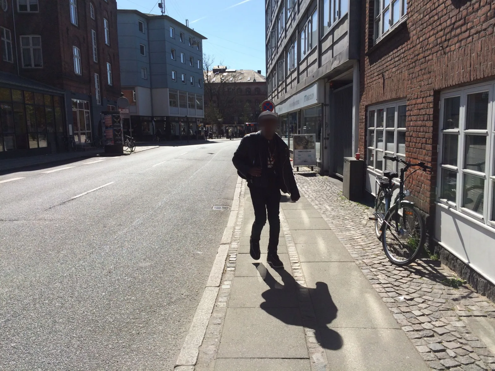 Mapillary-foto nær Stiller's Coffee