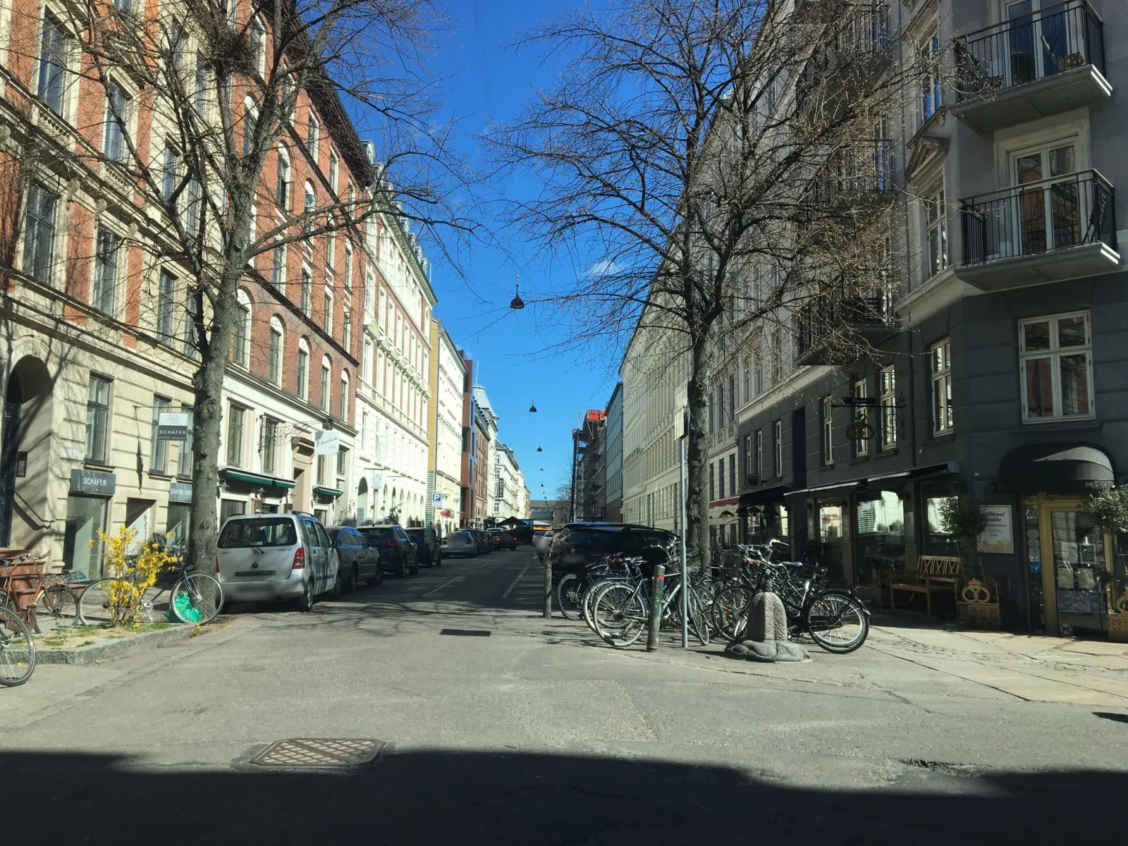 Mapillary-Foto in der Nähe von Kabys