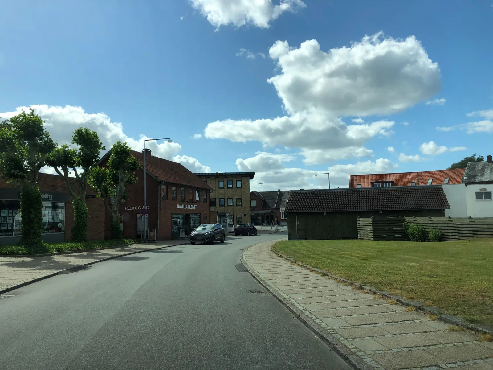 Mapillary-Foto in der Nähe von Valentino Pizzaria