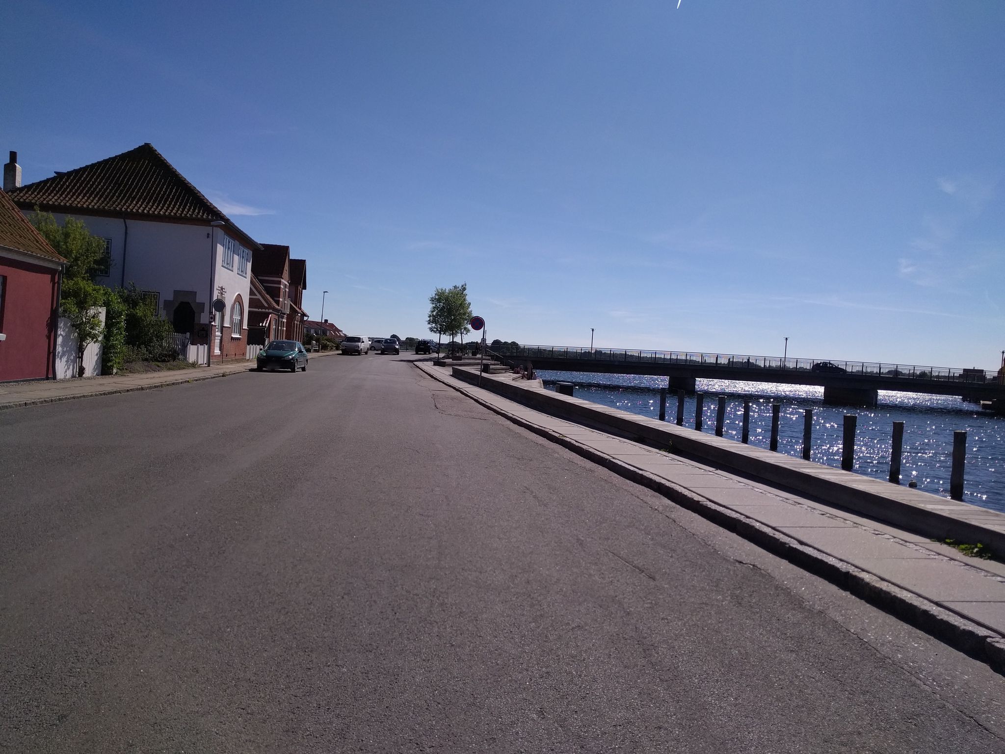 Mapillary-Foto in der Nähe von Varmestuen