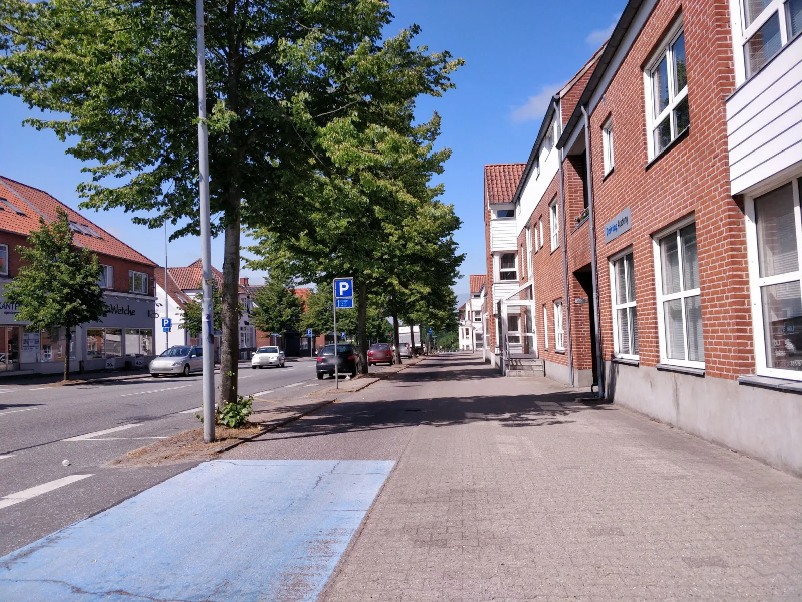Mapillary-Foto in der Nähe von Victorias Pizza