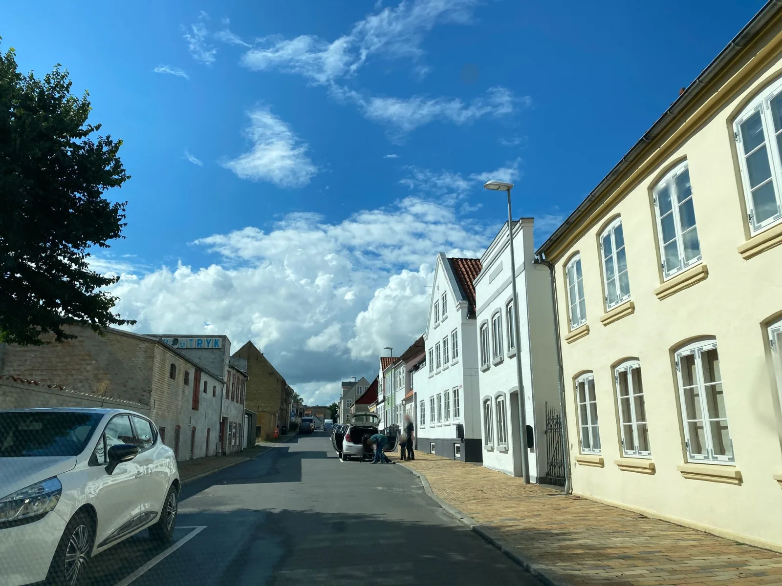 Mapillary-Foto in der Nähe von Victorias Pizza