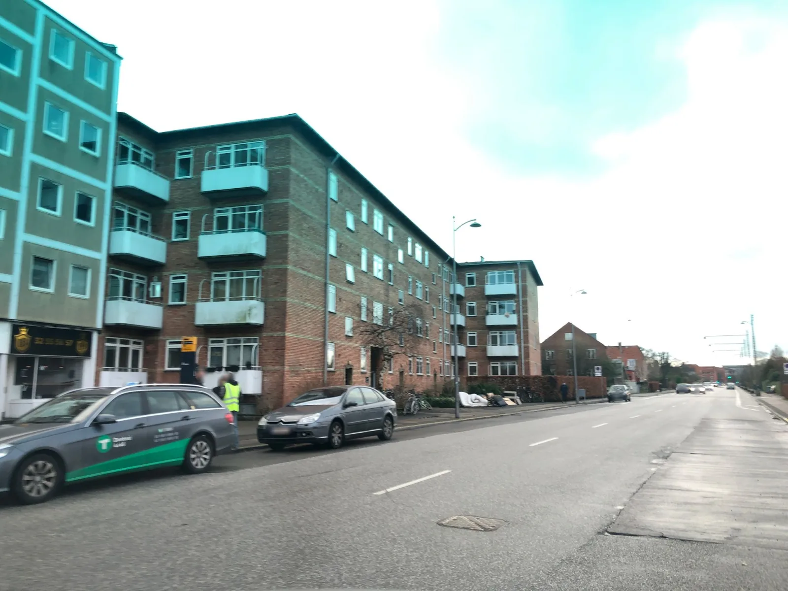 Mapillary-Foto in der Nähe von Kebab no. 1
