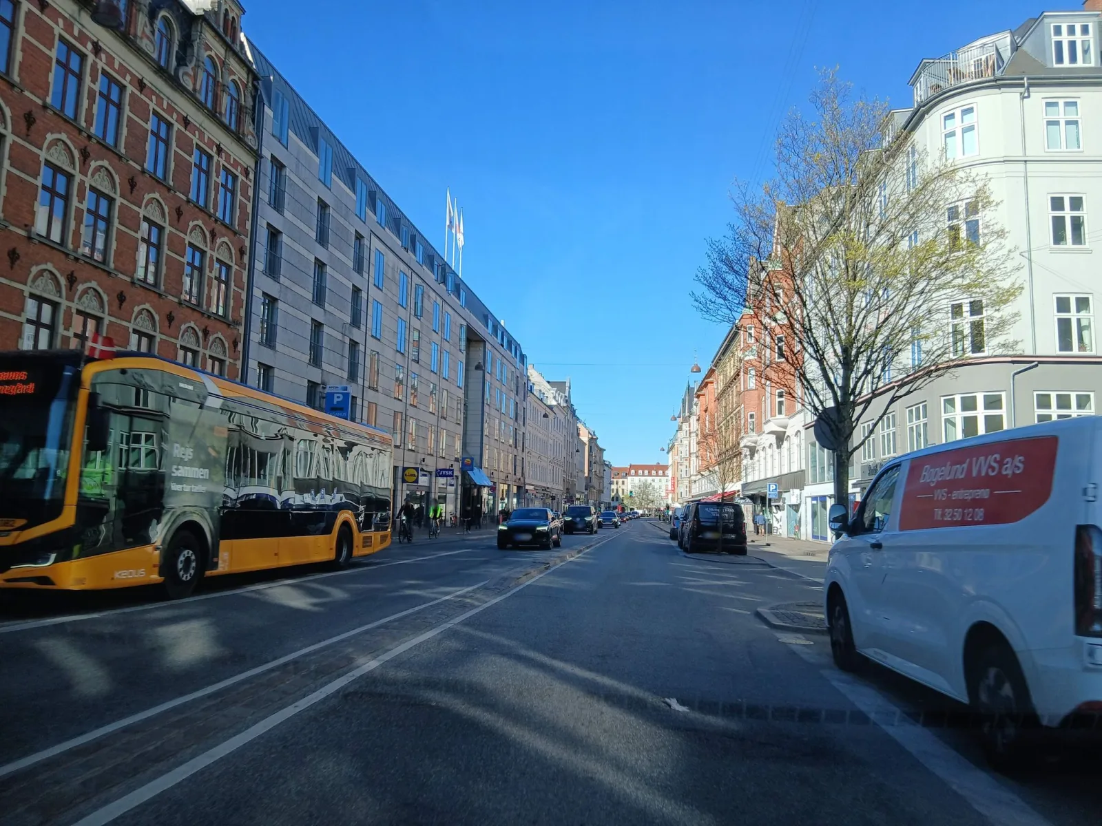Mapillary-foto nær Kebabish