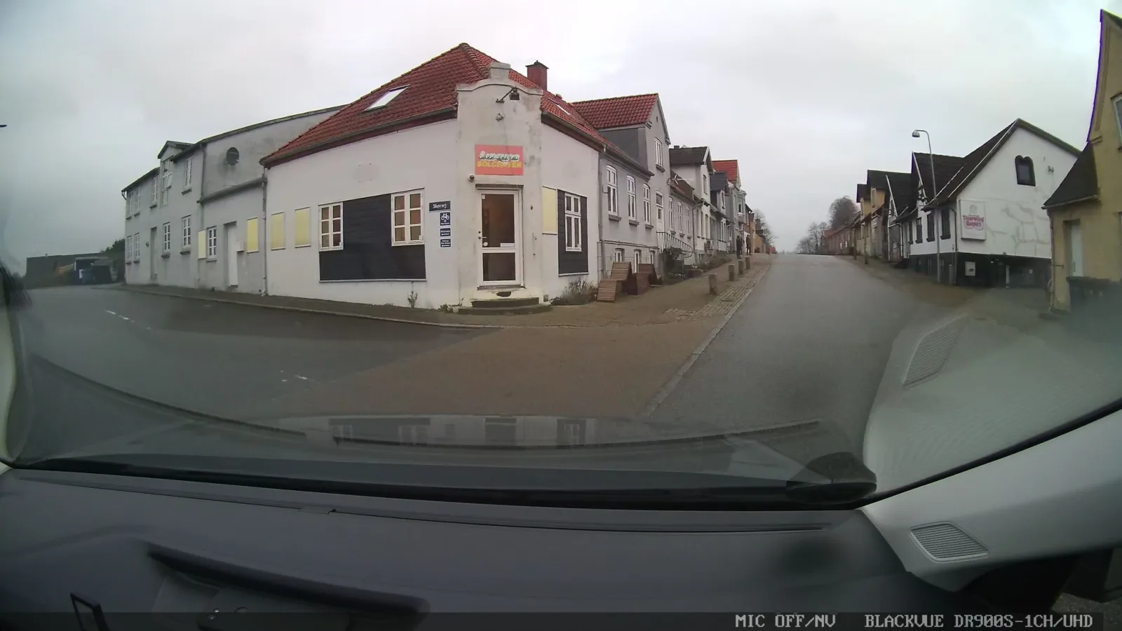 Mapillary-Foto in der Nähe von Thorning pizza Ekspressen kebab house
