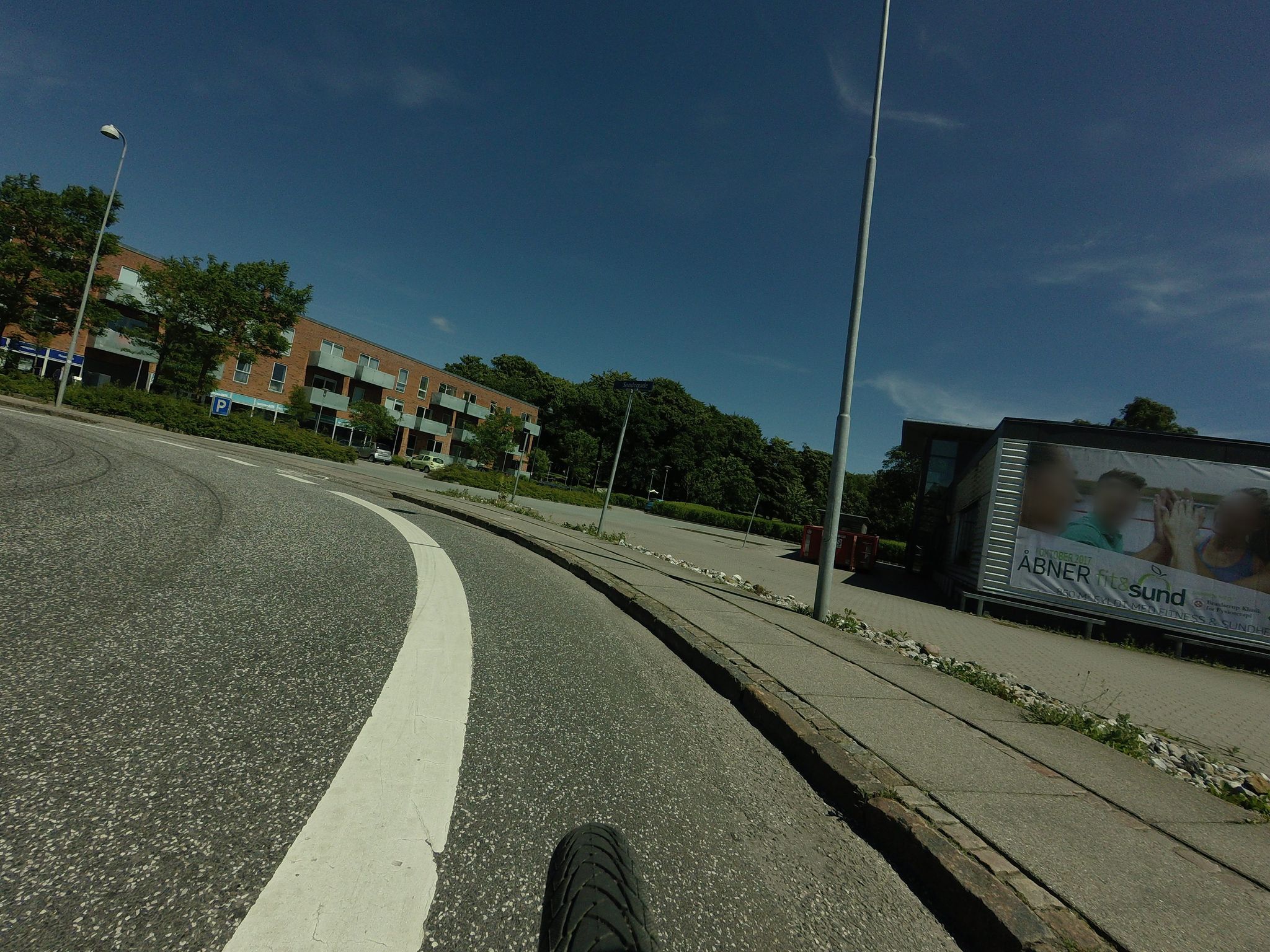 Mapillary-foto nær Tonkhaw