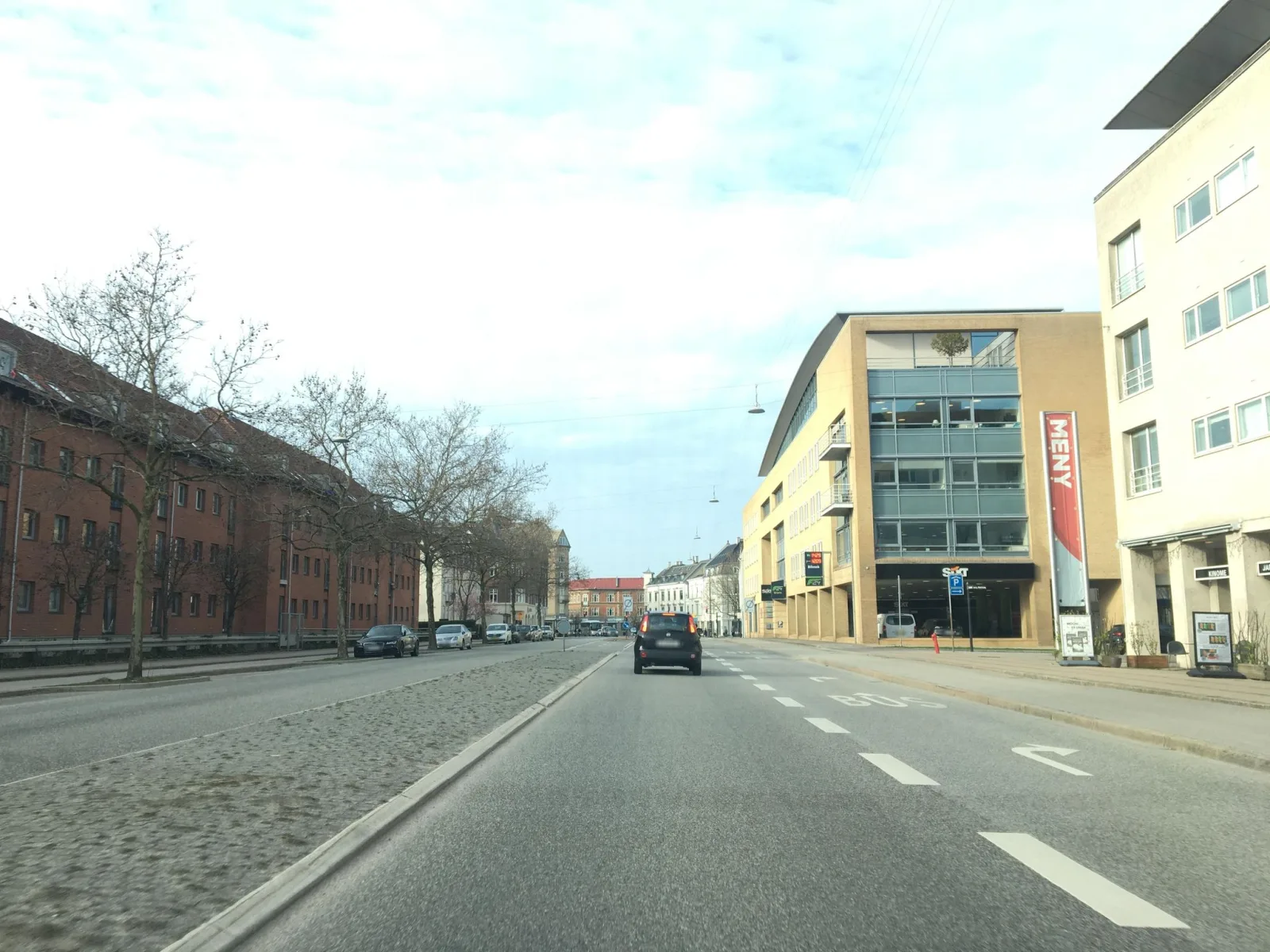 Mapillary-Foto in der Nähe von Kinome