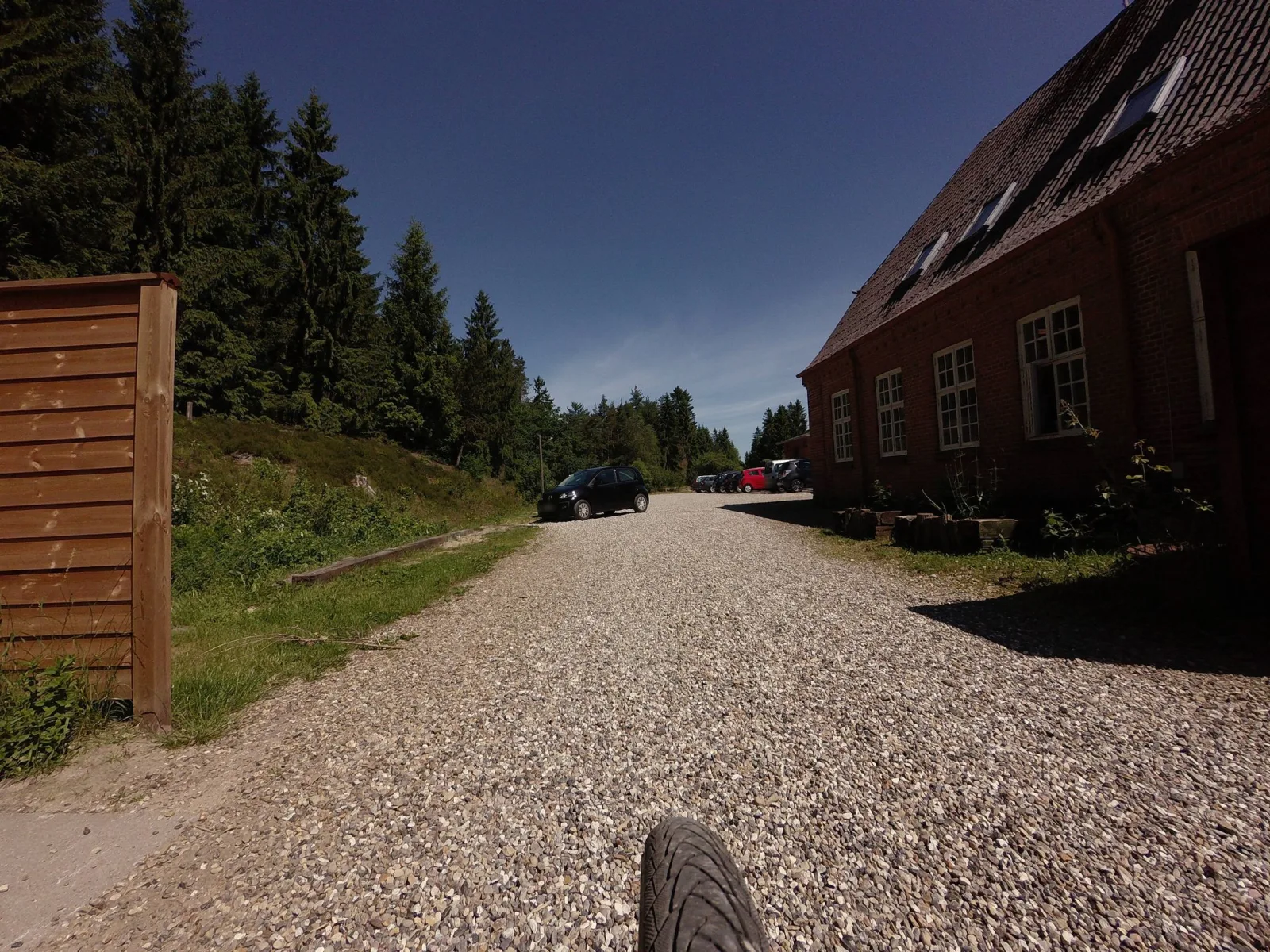 Mapillary-foto nær Traktørstedet Vrads Station
