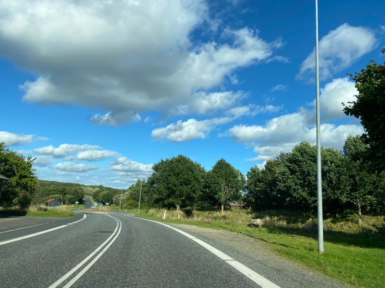 Mapillary-foto nær Voel Ismejeri