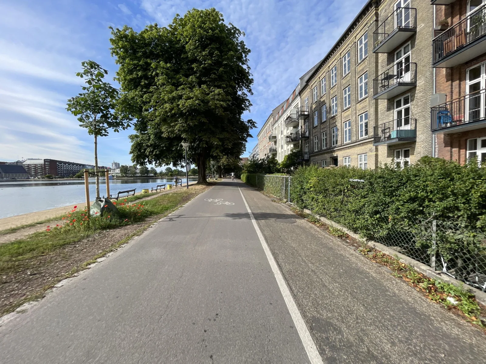 Mapillary-foto nær Lago by Norrlyst