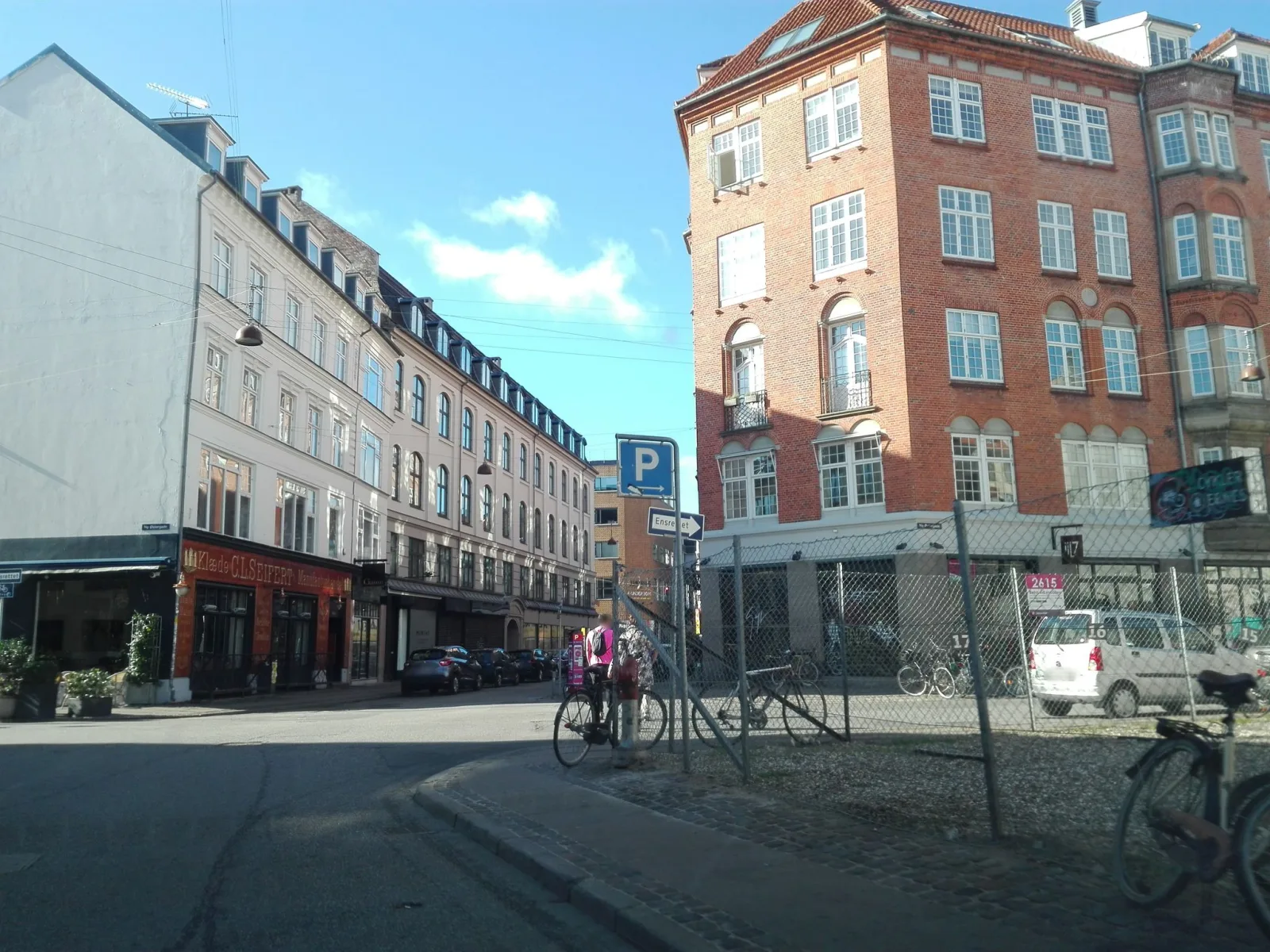 Mapillary-foto nær Locale 21
