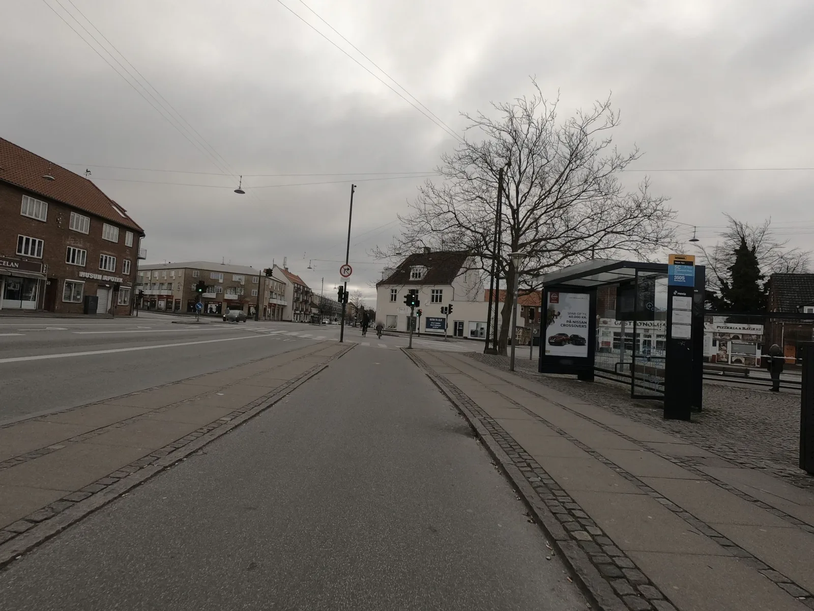 Mapillary-Foto in der Nähe von Magi Sushi Restaurant