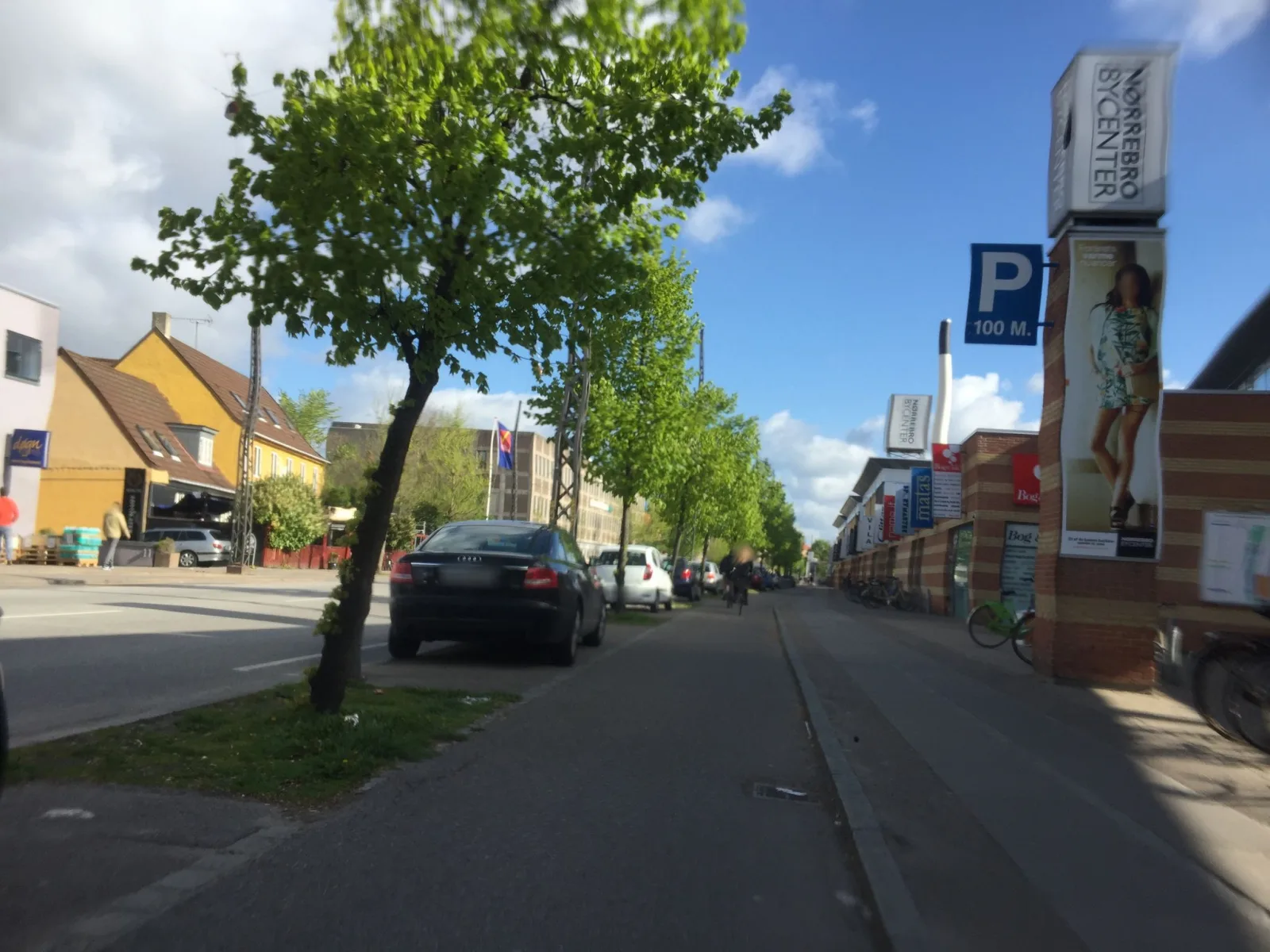 Mapillary-Foto in der Nähe von McDonald's
