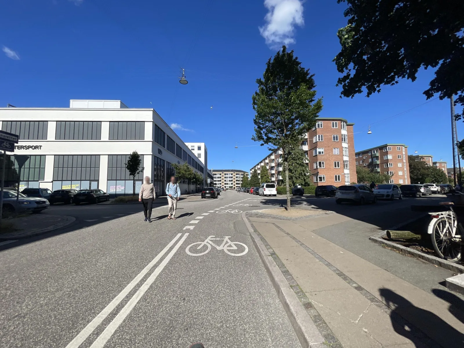 Mapillary-foto nær McDonald's