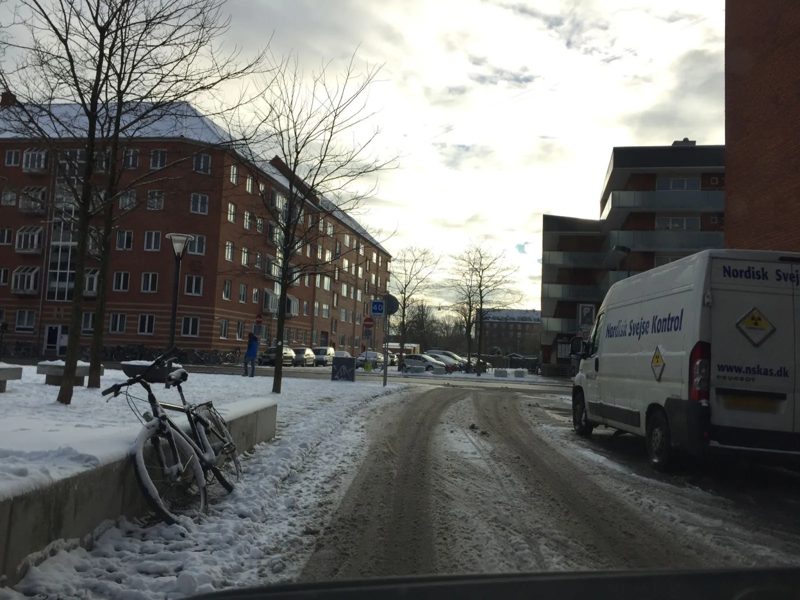 Mapillary-Foto in der Nähe von Metro Kebaben