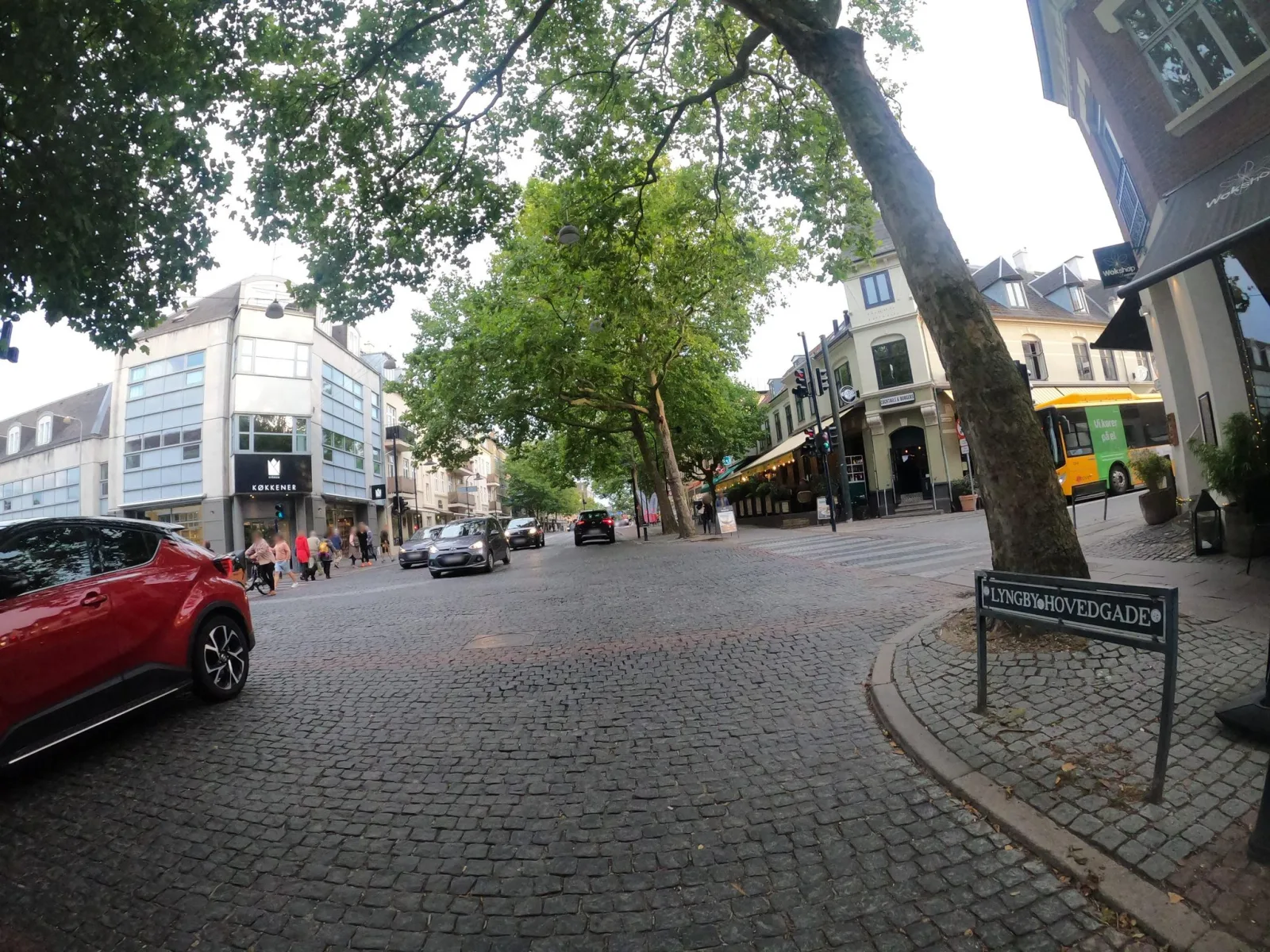 Mapillary-Foto in der Nähe von Meyers Spisehus