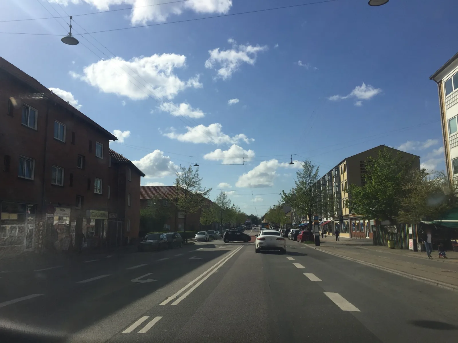 Mapillary-Foto in der Nähe von Ming Sushi