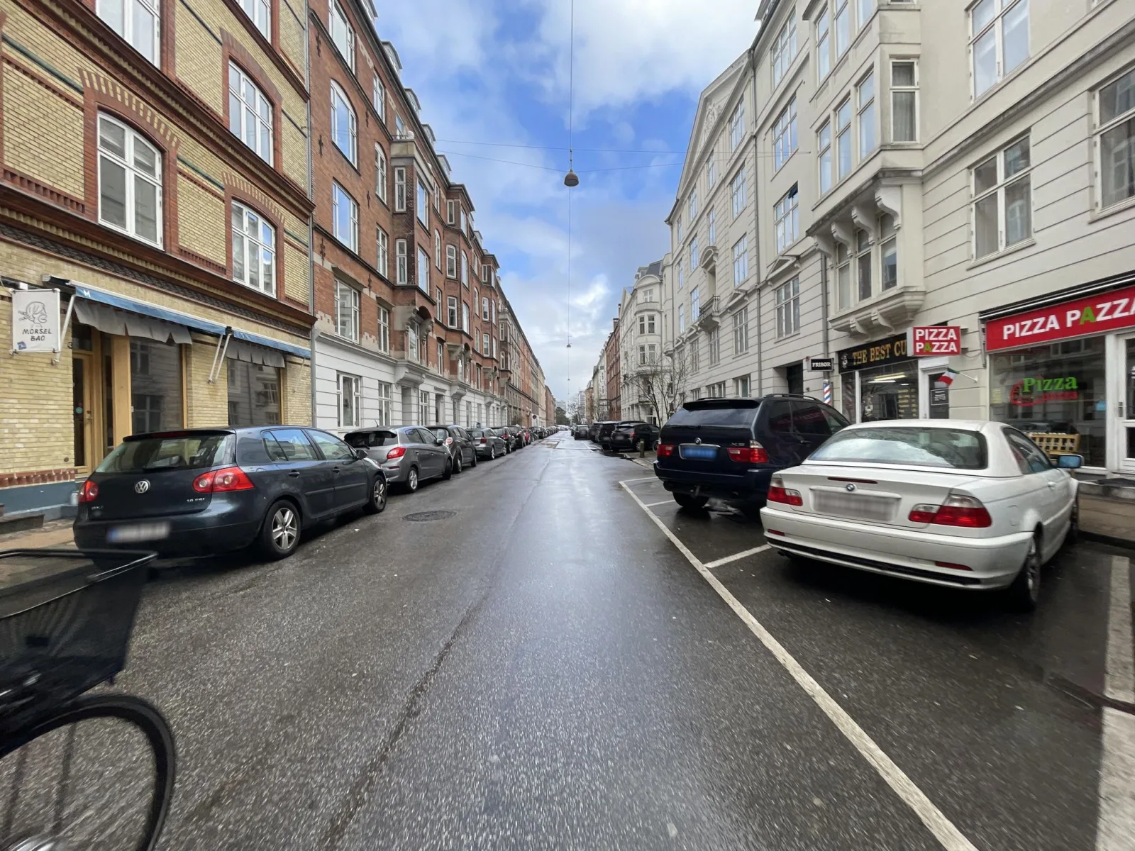 Mapillary-Foto in der Nähe von MOOC&PHO