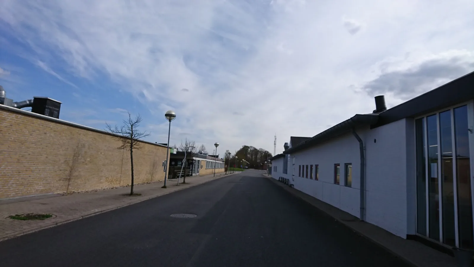 Mapillary-Foto in der Nähe von Moster Kenneth